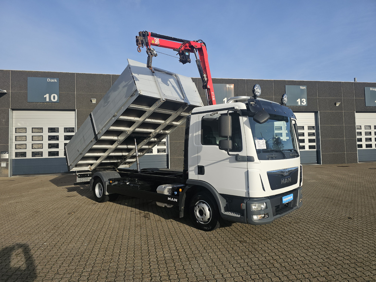 MAN TGL 10.220 - Istovarivač: slika 2 MAN TGL 10.220 - Istovarivač: slika 2