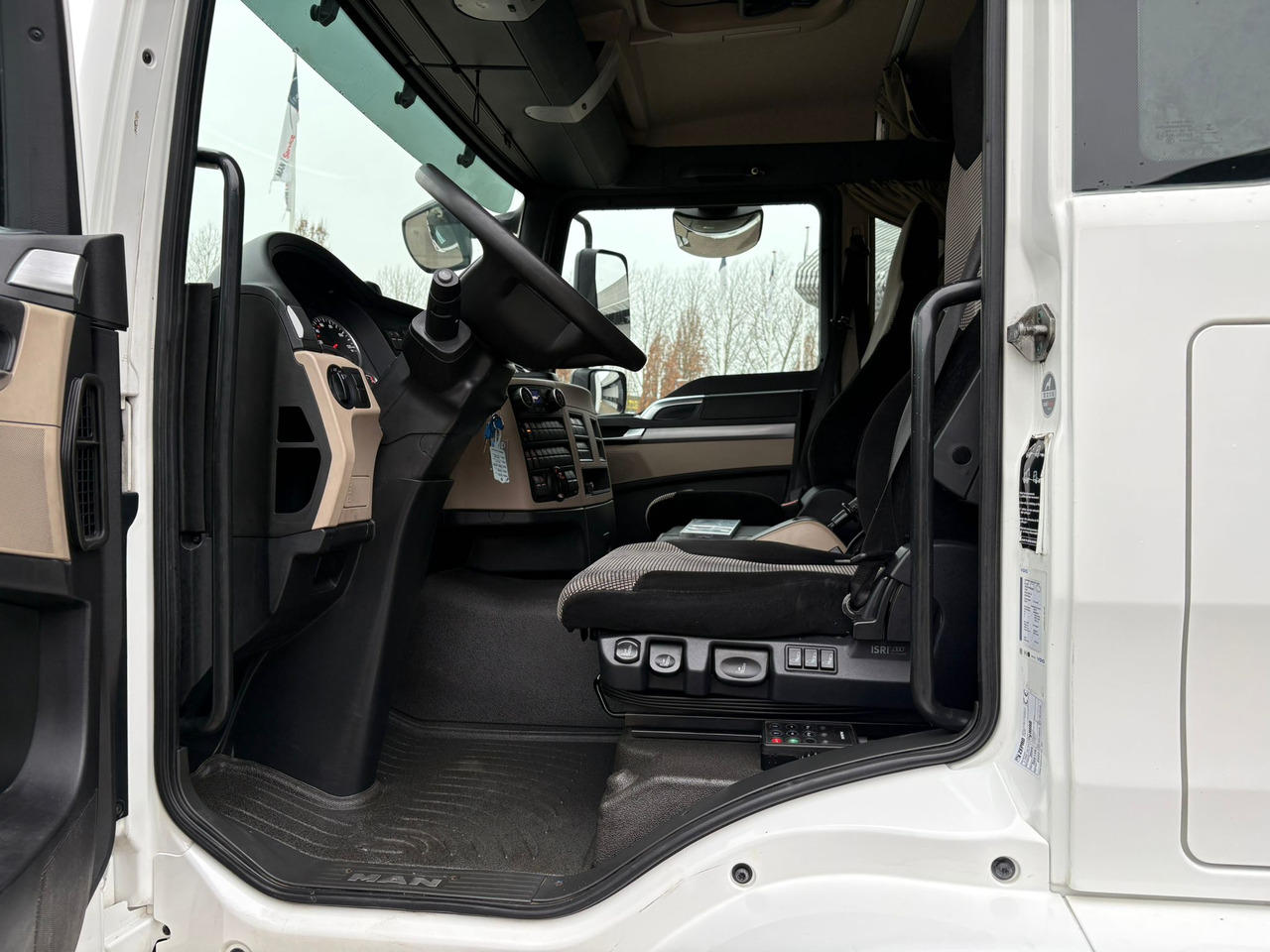 MAN TGM 18.290 - Kamion sa zatvorenim sandukom: slika 5 MAN TGM 18.290 - Kamion sa zatvorenim sandukom: slika 5