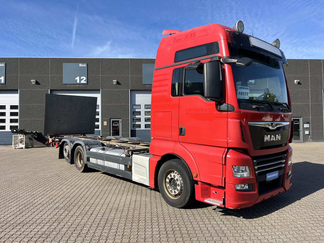 MAN TGX 26.500 6x2 - Kamion za prevoz kontejnera/ Kamion sa promenjivim sandukom: slika 2 MAN TGX 26.500 6x2 - Kamion za prevoz kontejnera/ Kamion sa promenjivim sandukom: slika 2