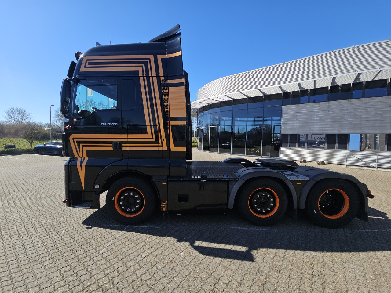 MAN TGX 26.510 - Tegljač: slika 2 MAN TGX 26.510 - Tegljač: slika 2