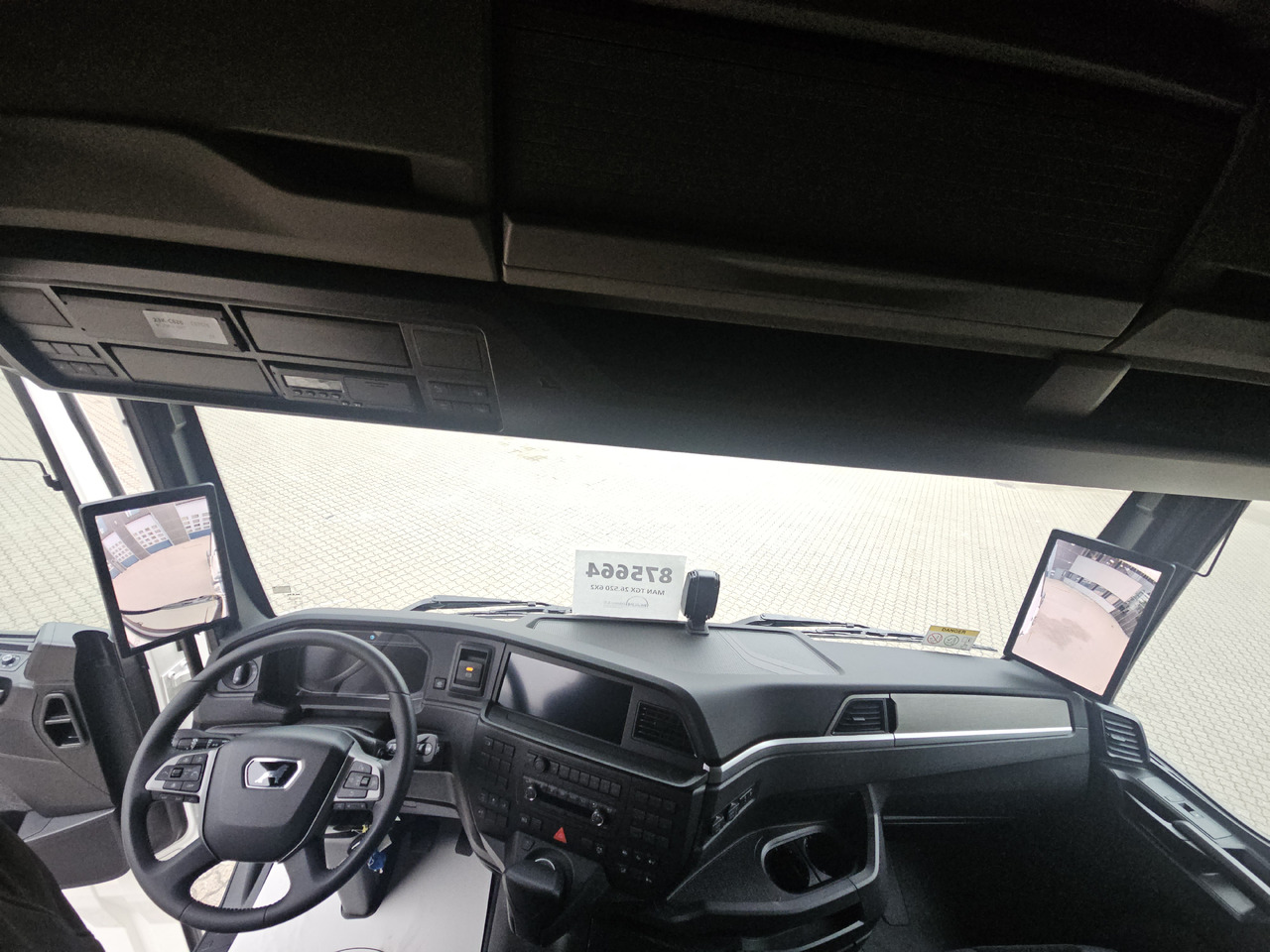 MAN TGX 26.520 - Tegljač: slika 5 MAN TGX 26.520 - Tegljač: slika 5