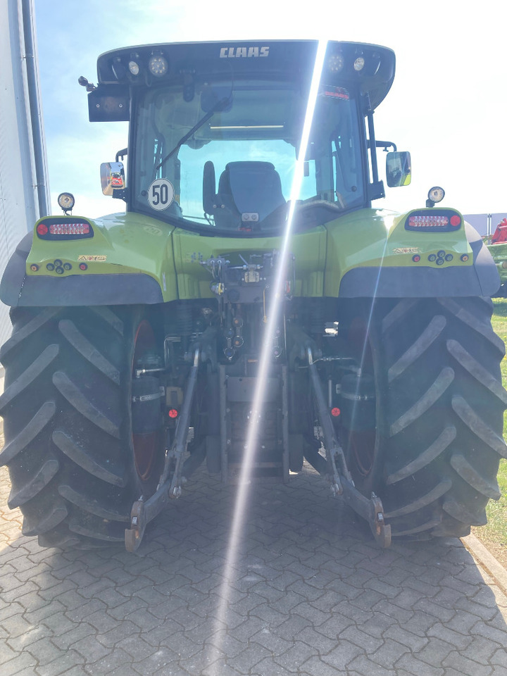 CLAAS Arion 650 CMATIC - Traktor: slika 3 CLAAS Arion 650 CMATIC - Traktor: slika 3