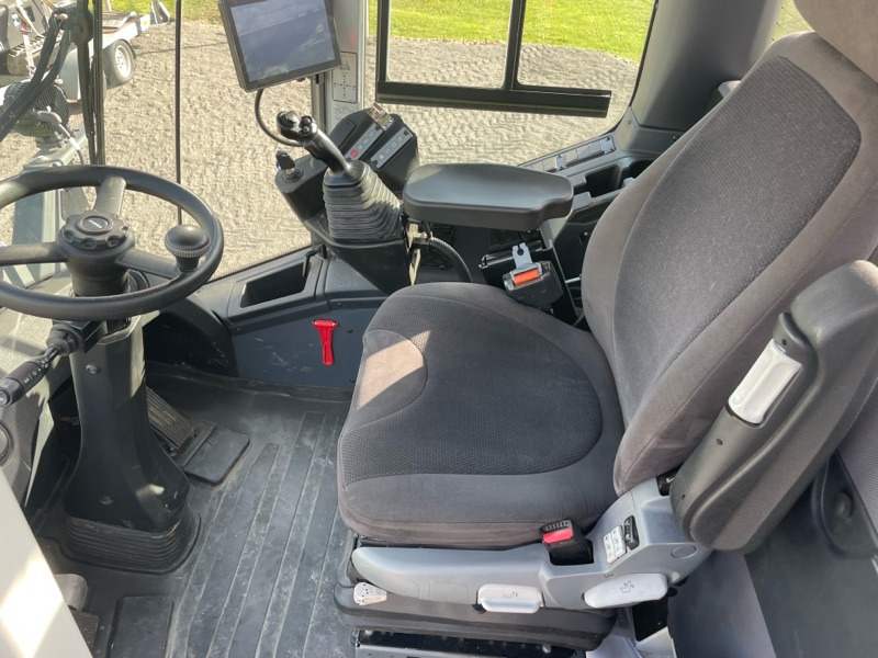 CLAAS Torion 1285 - Utovarivač točkaš: slika 3 CLAAS Torion 1285 - Utovarivač točkaš: slika 3