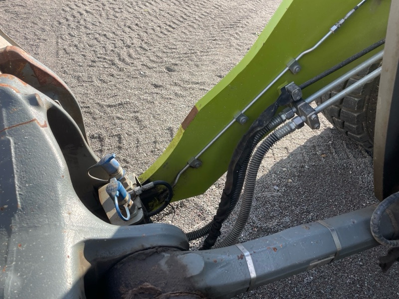 CLAAS Torion 1285 - Utovarivač točkaš: slika 4 CLAAS Torion 1285 - Utovarivač točkaš: slika 4