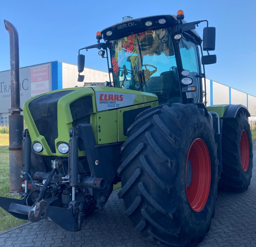 CLAAS Xerion 3800 TRAC VC - Traktor: slika 3 CLAAS Xerion 3800 TRAC VC - Traktor: slika 3