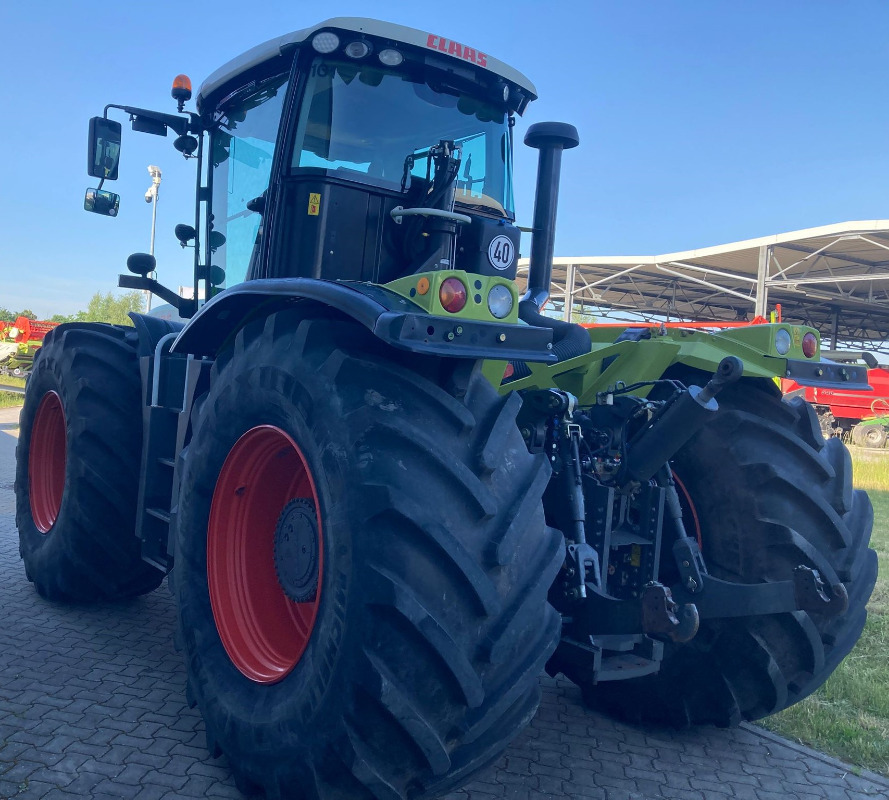 CLAAS Xerion 3800 TRAC VC - Traktor: slika 4 CLAAS Xerion 3800 TRAC VC - Traktor: slika 4