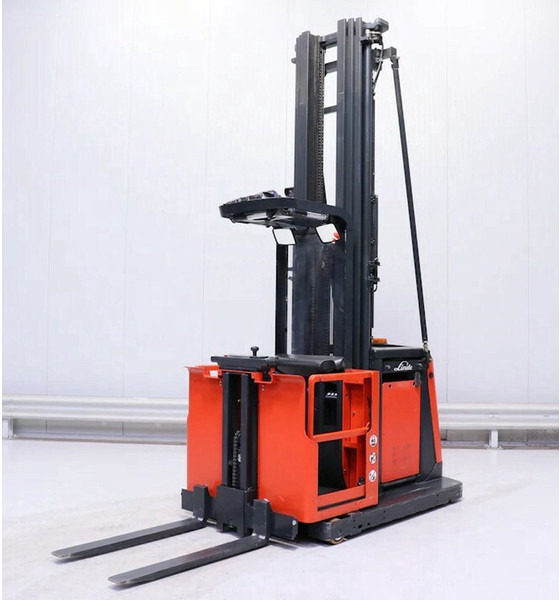 Linde V12 - Preuzimač porudžbine: slika 3 Linde V12 - Preuzimač porudžbine: slika 3