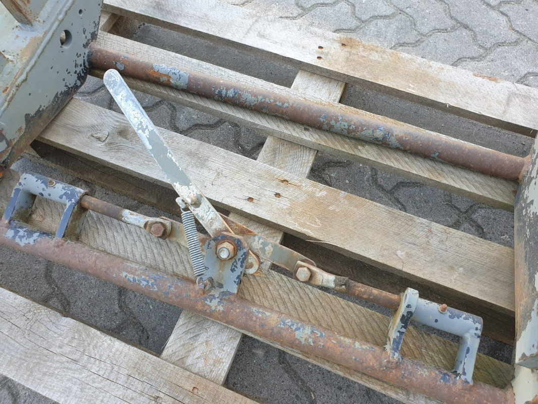 ADAPTERRAHMEN KRAMER / EURO - Prednji utovarivač za traktor: slika 2 ADAPTERRAHMEN KRAMER / EURO - Prednji utovarivač za traktor: slika 2