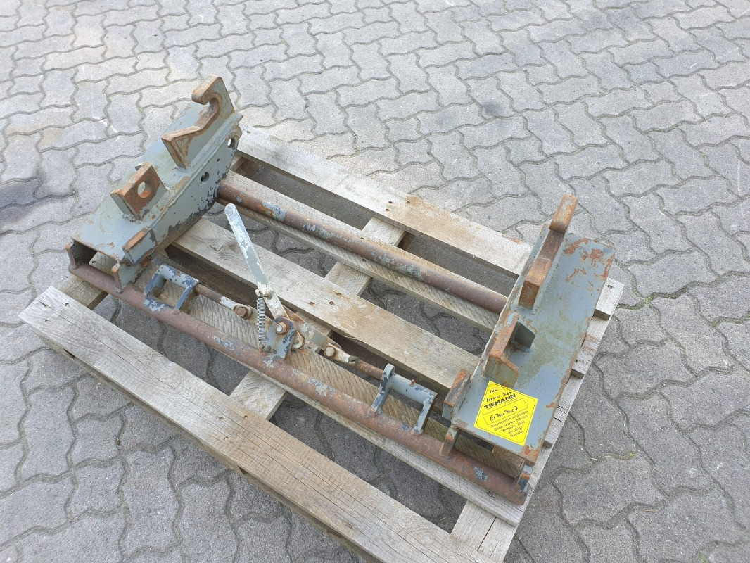 ADAPTERRAHMEN KRAMER / EURO - Prednji utovarivač za traktor: slika 3 ADAPTERRAHMEN KRAMER / EURO - Prednji utovarivač za traktor: slika 3
