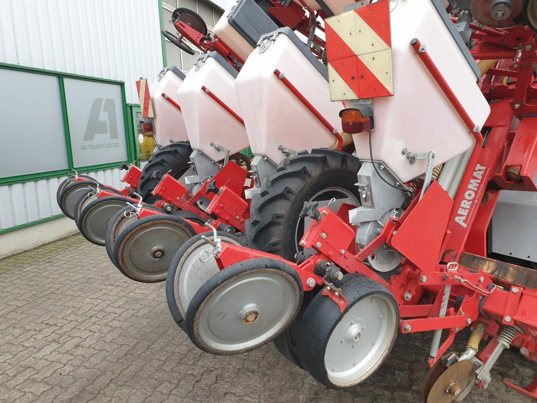 Becker AEROMAT MAXI-LINE - Sejalica: slika 2 Becker AEROMAT MAXI-LINE - Sejalica: slika 2