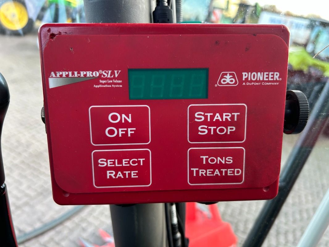 CLAAS Jaguar 890 mit Kemper 360 und PU - Kombajn: slika 4 CLAAS Jaguar 890 mit Kemper 360 und PU - Kombajn: slika 4