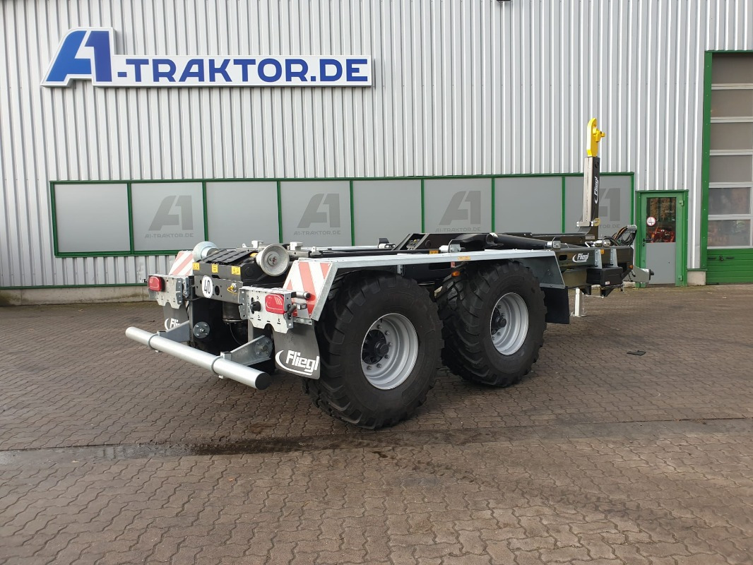 Fliegl HKL 22 - Instrument/ Oprema: slika 2 Fliegl HKL 22 - Instrument/ Oprema: slika 2