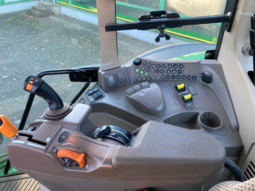 Traktor novi John Deere 6M 155 **MIETRÜCKLÄUFER**: slika 7 Traktor novi John Deere 6M 155 **MIETRÜCKLÄUFER**: slika 7