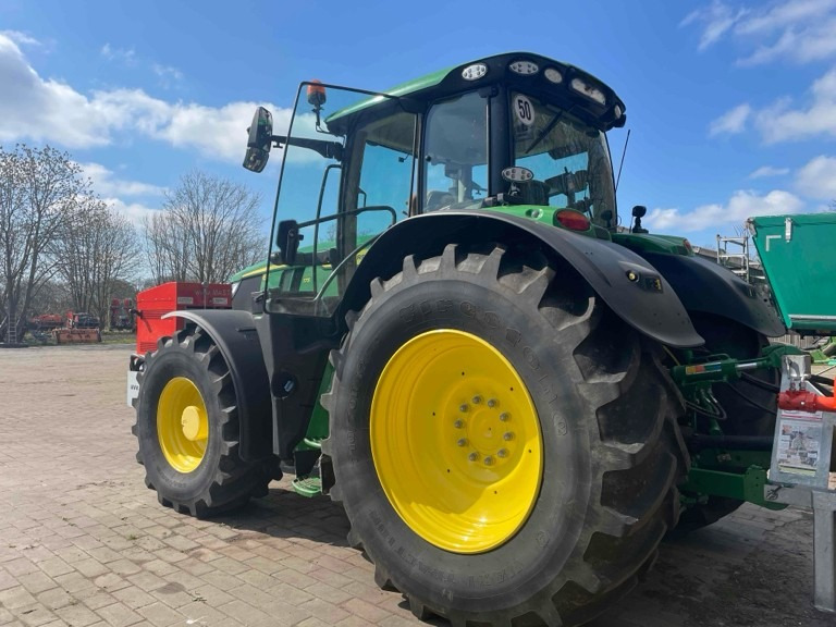 John Deere 6R 175 - Traktor: slika 4 John Deere 6R 175 - Traktor: slika 4