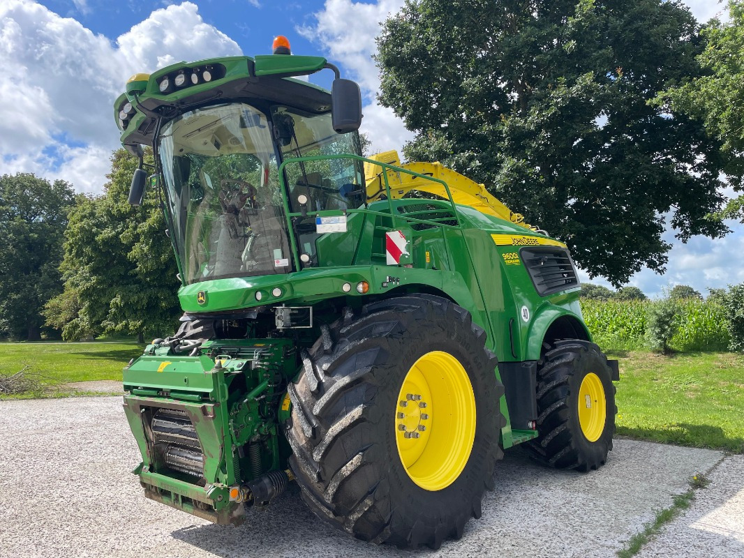 John Deere 9600i - Kombajn: slika 1 John Deere 9600i - Kombajn: slika 1
