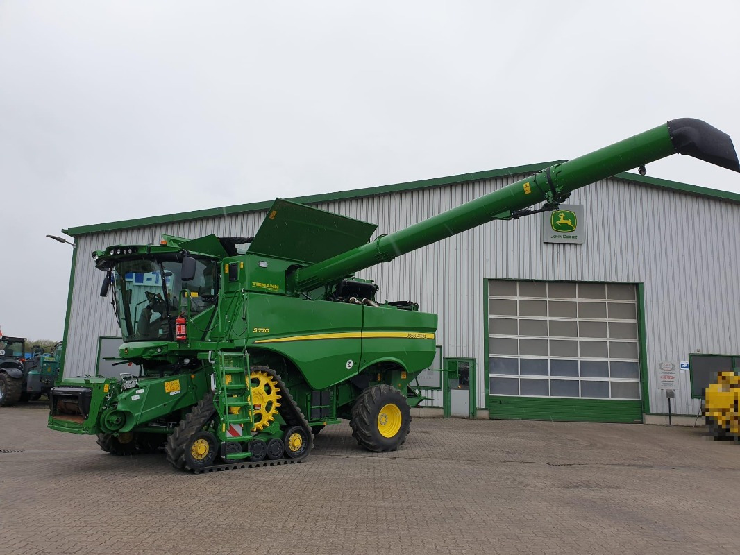 John Deere S770 - Kombinovani kombajn: slika 1 John Deere S770 - Kombinovani kombajn: slika 1