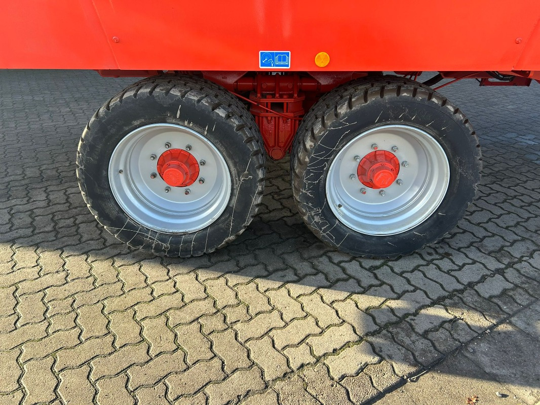 Kuhn Profile 30.2 CL - Prikolica za mešanje stočne hrane: slika 3 Kuhn Profile 30.2 CL - Prikolica za mešanje stočne hrane: slika 3