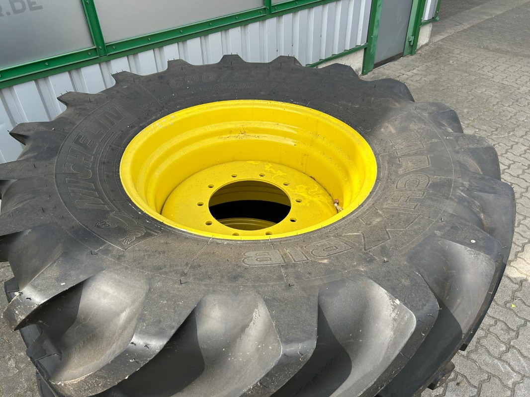 Michelin 600/65R28 - 2 Stück - Шины и диски za Poljoprivredna mašina: slika 2 Michelin 600/65R28 - 2 Stück - Шины и диски za Poljoprivredna mašina: slika 2