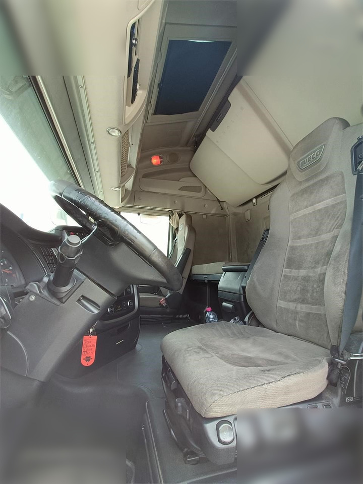 IVECO STRALIS 500 - Tegljač: slika 5 IVECO STRALIS 500 - Tegljač: slika 5