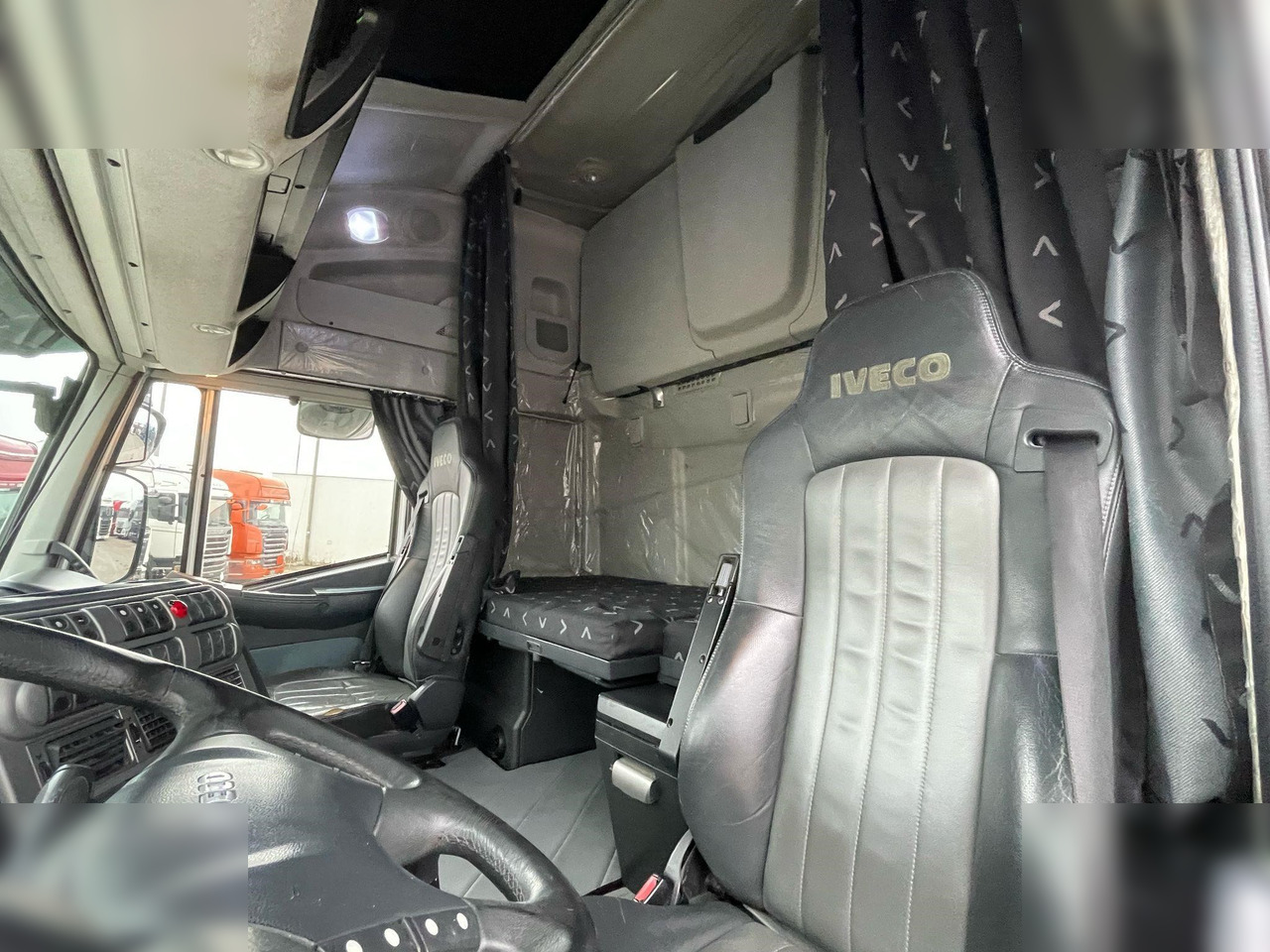 IVECO STRALIS 500 - Tegljač: slika 5 IVECO STRALIS 500 - Tegljač: slika 5