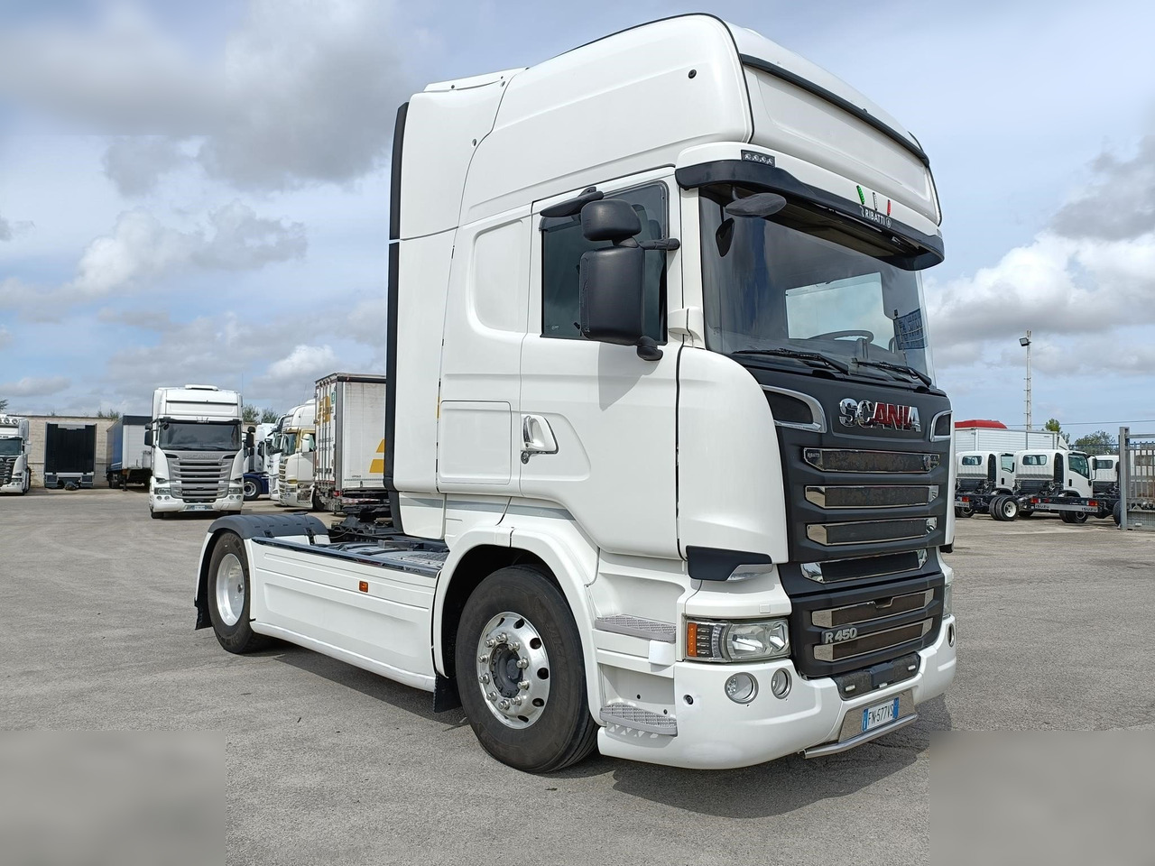 SCANIA R450 - Tegljač: slika 2 SCANIA R450 - Tegljač: slika 2