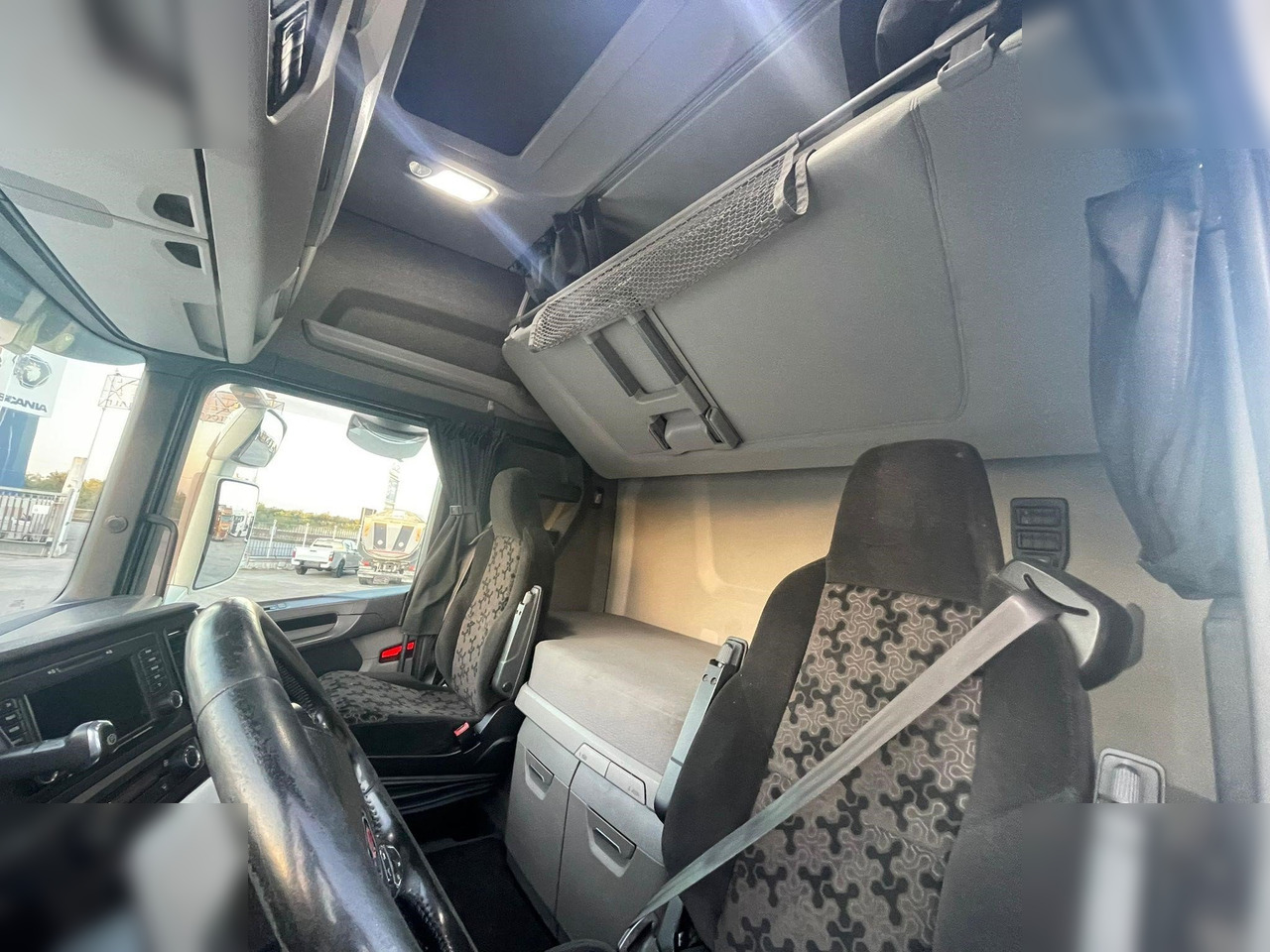 SCANIA S500 - Tegljač: slika 5 SCANIA S500 - Tegljač: slika 5