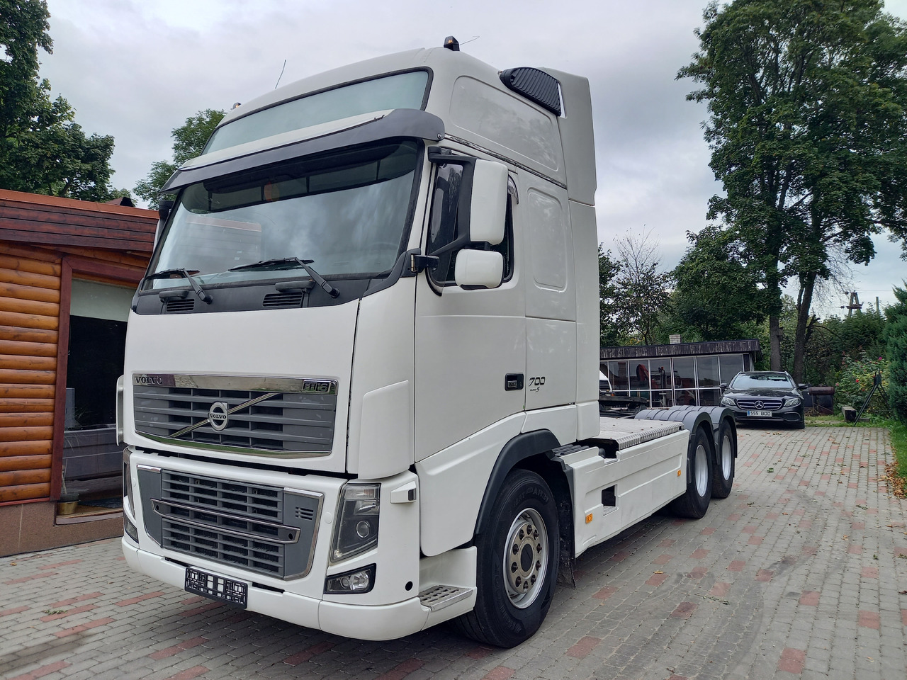 VOLVO FH 16, 6x4, 700, HÜDRAULIKA - Tegljač: slika 1 VOLVO FH 16, 6x4, 700, HÜDRAULIKA - Tegljač: slika 1