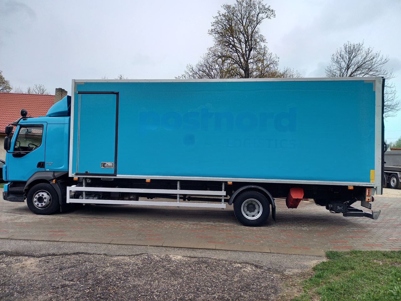 Kamion sa zatvorenim sandukom VOLVO FL, 4x2, 16000 KG. EEV: slika 10