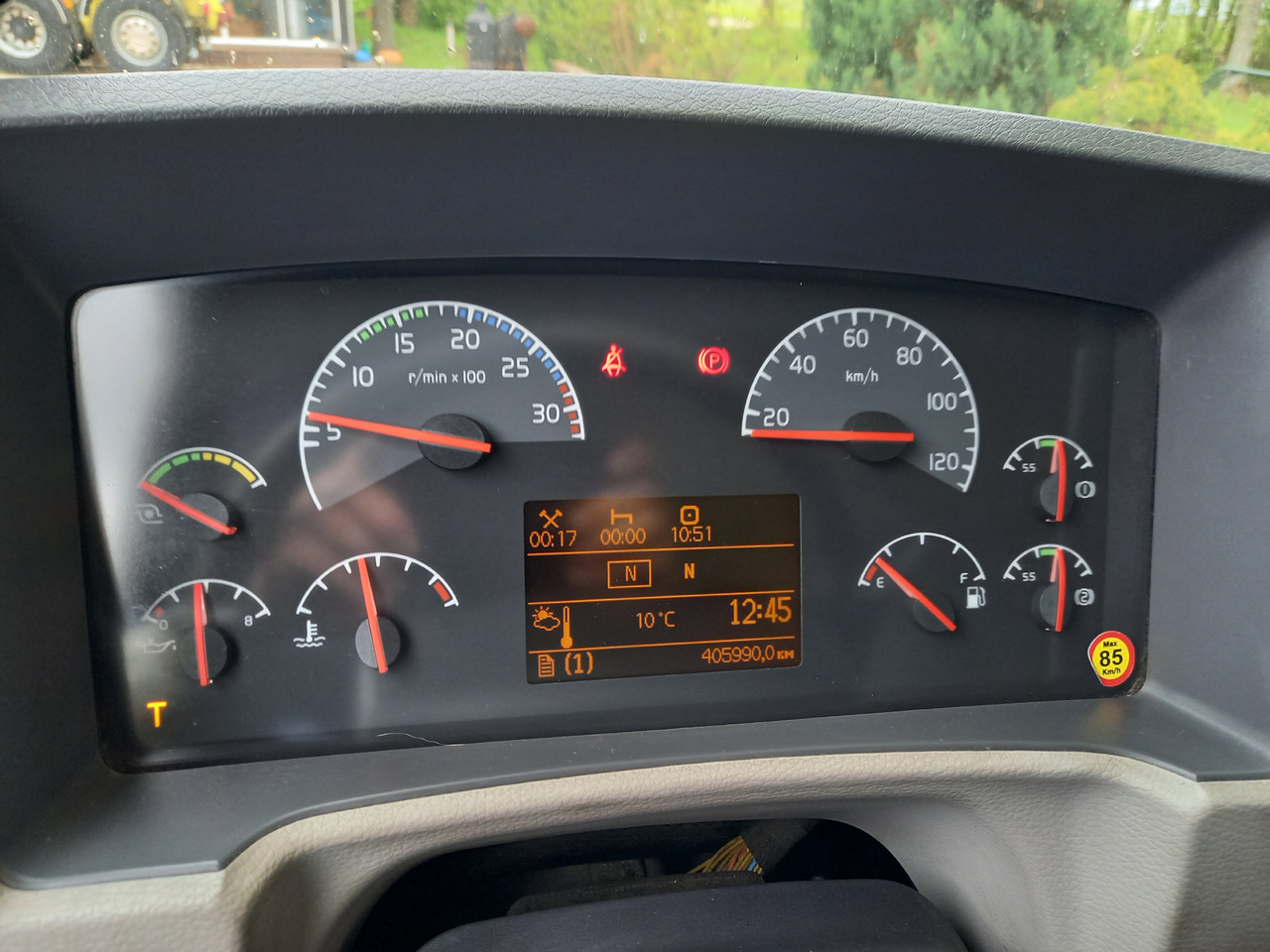 Kamion sa zatvorenim sandukom VOLVO FL, 4x2, 16000 KG. EEV: slika 31