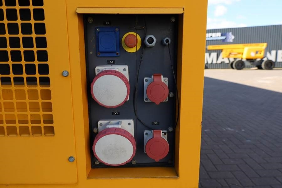 Atlas Copco QAS 150 Diesel, 150KVA * NON - WORKING * - Set generatora: slika 3 Atlas Copco QAS 150 Diesel, 150KVA * NON - WORKING * - Set generatora: slika 3
