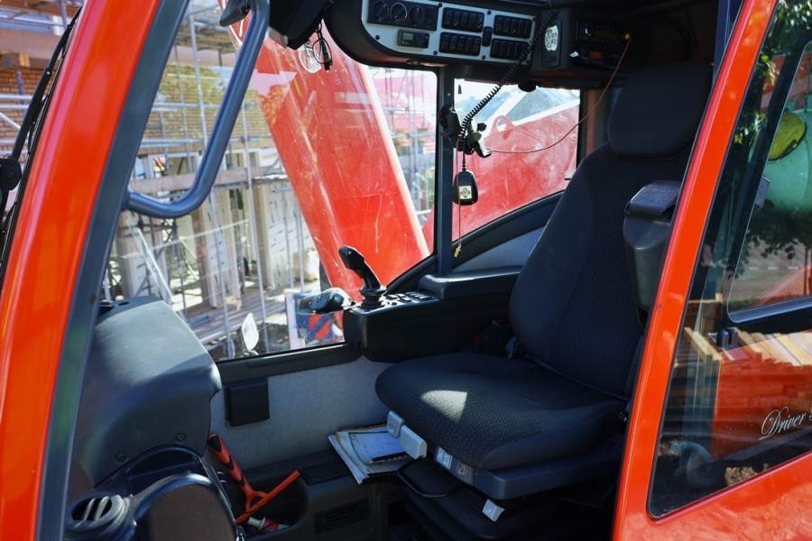 Demag AC220-5 Dutch Registration, 10x6x10, 220t Capacity - Autokran za sve terene: slika 5 Demag AC220-5 Dutch Registration, 10x6x10, 220t Capacity - Autokran za sve terene: slika 5