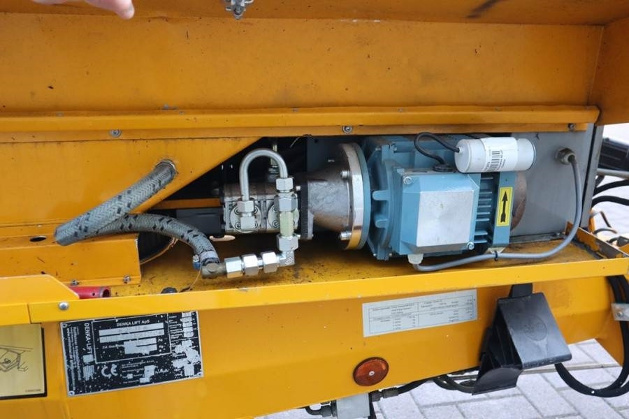 Denka-Lift JR12 Electric, 12m Working Height, 6.7m Reach, 120 - Prikolična radna platforma: slika 5 Denka-Lift JR12 Electric, 12m Working Height, 6.7m Reach, 120 - Prikolična radna platforma: slika 5