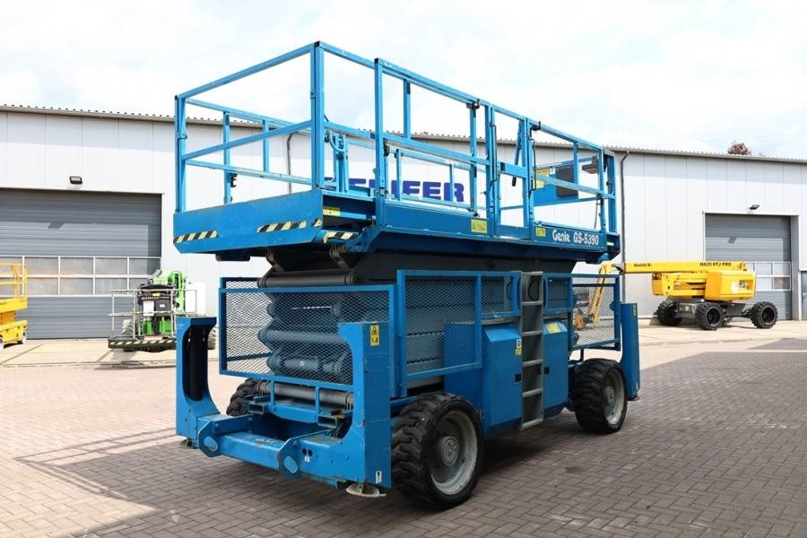 Genie GS5390 Diesel, 4x4 Drive, 18.15m Working Height, 6 - Lift u obliku makaza: slika 2 Genie GS5390 Diesel, 4x4 Drive, 18.15m Working Height, 6 - Lift u obliku makaza: slika 2