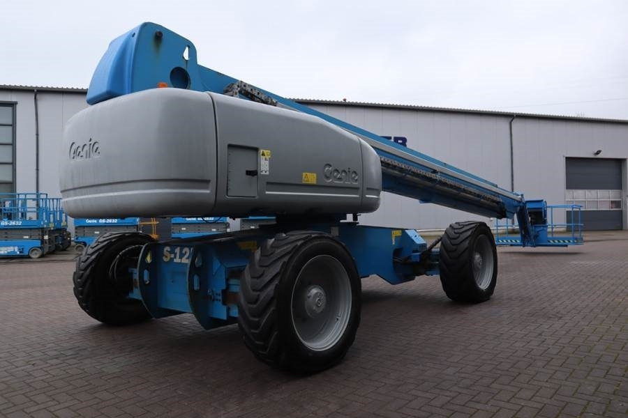 Genie S125 Diesel, 4x4x4 Drive, 40.1m Working Height, 24 - Teleskopska platforma: slika 2 Genie S125 Diesel, 4x4x4 Drive, 40.1m Working Height, 24 - Teleskopska platforma: slika 2