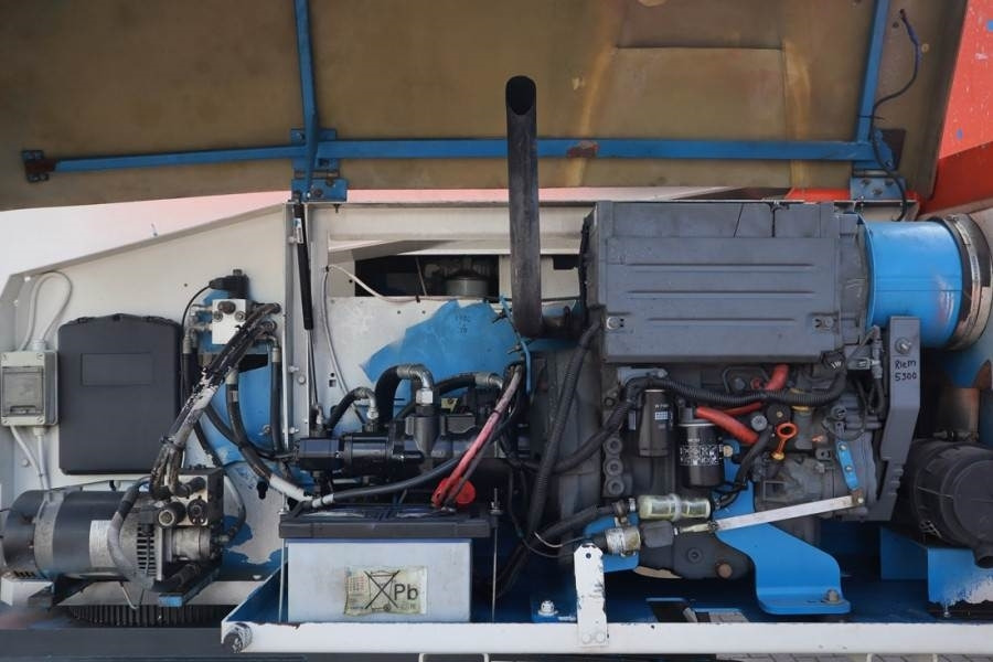 Genie S45 Valid inspection, Diesel, 4x4 Drive, 15.72 m W - Teleskopska platforma: slika 3 Genie S45 Valid inspection, Diesel, 4x4 Drive, 15.72 m W - Teleskopska platforma: slika 3