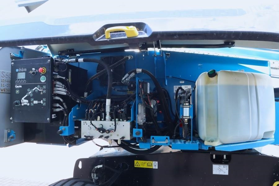 Genie S65XC Guarantee! Diesel, 4x4 Drive, 21.8m Working - Teleskopska platforma: slika 4 Genie S65XC Guarantee! Diesel, 4x4 Drive, 21.8m Working - Teleskopska platforma: slika 4