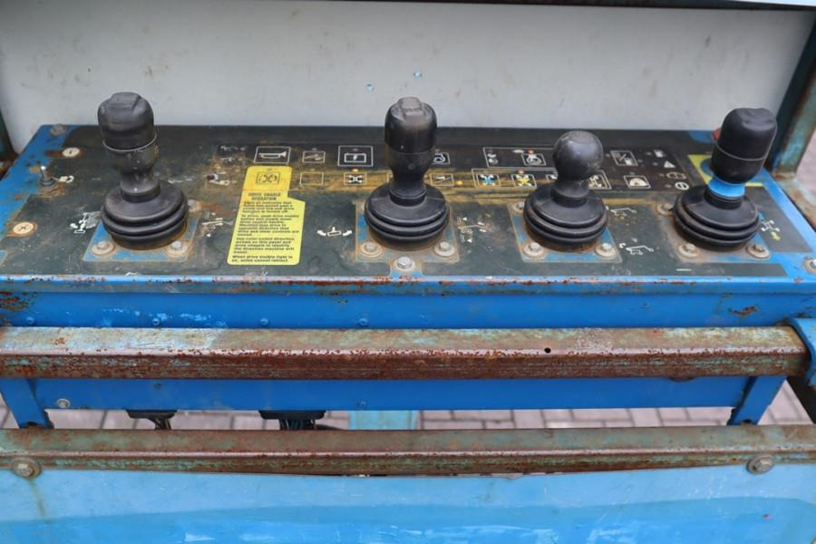 Genie Z135/70 Diesel, 4x4x4 Drive, 43m Lifting Height, 2 - Zglobna platforma: slika 4 Genie Z135/70 Diesel, 4x4x4 Drive, 43m Lifting Height, 2 - Zglobna platforma: slika 4