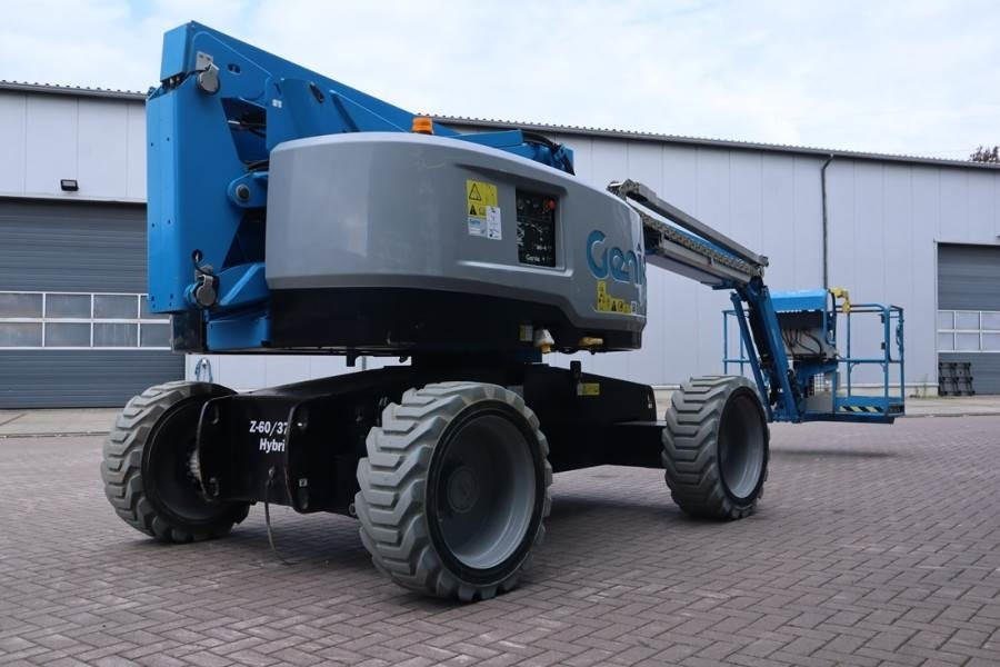 Genie Z60/37FE Guarantee! Hybrid, 4x4 Drive, 20m Working - Zglobna platforma: slika 2 Genie Z60/37FE Guarantee! Hybrid, 4x4 Drive, 20m Working - Zglobna platforma: slika 2