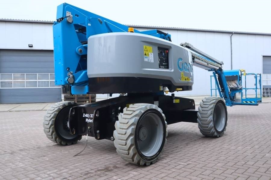 Genie Z60/37FE Guarantee! Hybrid, 4x4 Drive, 20m Working - Zglobna platforma: slika 2 Genie Z60/37FE Guarantee! Hybrid, 4x4 Drive, 20m Working - Zglobna platforma: slika 2
