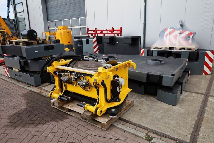 Grove GMK5250XL-1 Available For Rent, Dutch Registration - Autokran za sve terene: slika 3 Grove GMK5250XL-1 Available For Rent, Dutch Registration - Autokran za sve terene: slika 3