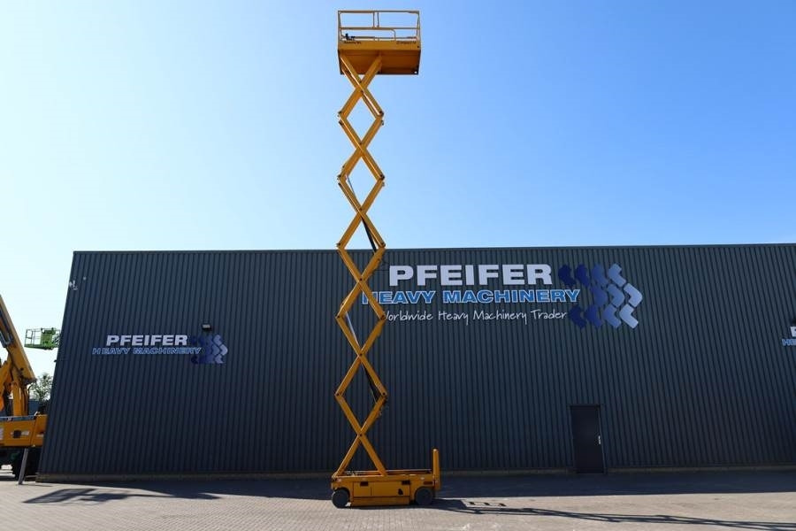Haulotte COMPACT 14 Electric, 14m Working Height, 350kg Cap  Haulotte COMPACT 14 Electric, 14m Working Height, 350kg Cap: slika 10