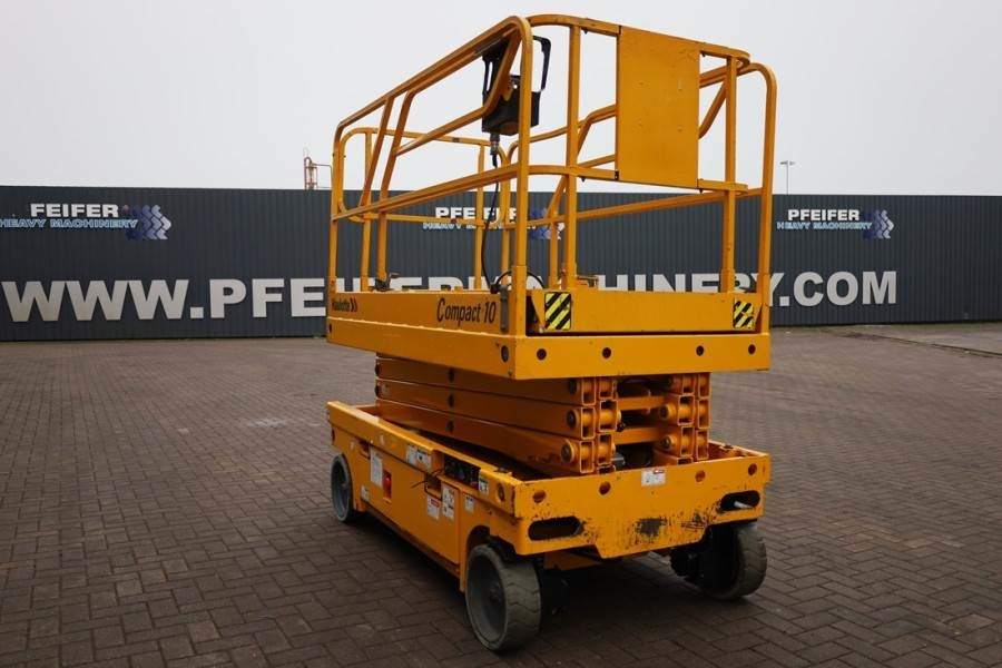 Haulotte Compact 10 Electric, 10.2m Working Height, 450kg C - Lift u obliku makaza: slika 2 Haulotte Compact 10 Electric, 10.2m Working Height, 450kg C - Lift u obliku makaza: slika 2
