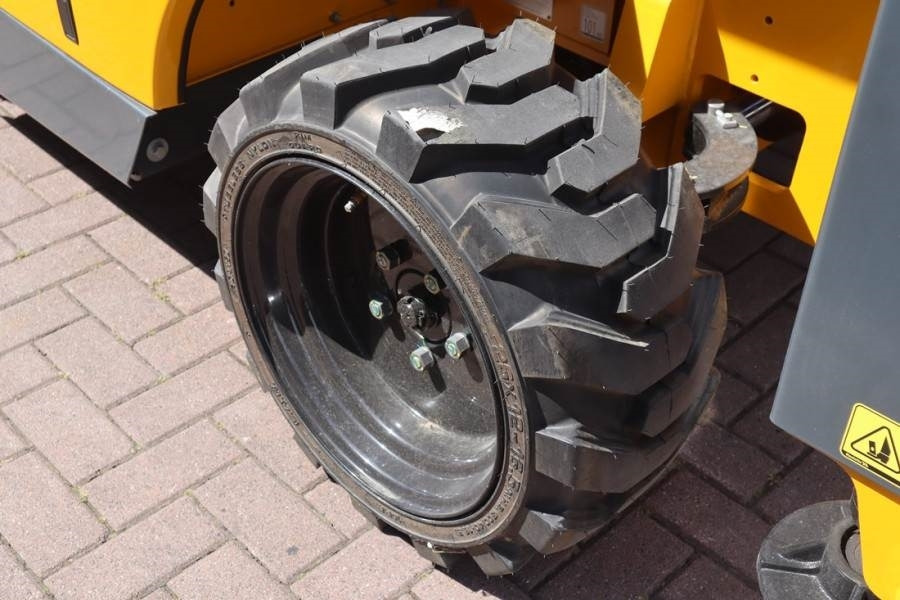 Haulotte Compact 12DX Valid Inspection, *Guarantee! Diesel, - Lift u obliku makaza: slika 5 Haulotte Compact 12DX Valid Inspection, *Guarantee! Diesel, - Lift u obliku makaza: slika 5