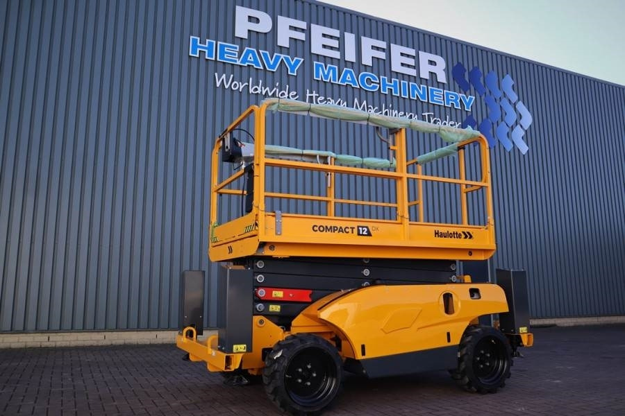 Haulotte Compact 12DX Valid Inspection, *Guarantee! Diesel, - Lift u obliku makaza: slika 1 Haulotte Compact 12DX Valid Inspection, *Guarantee! Diesel, - Lift u obliku makaza: slika 1