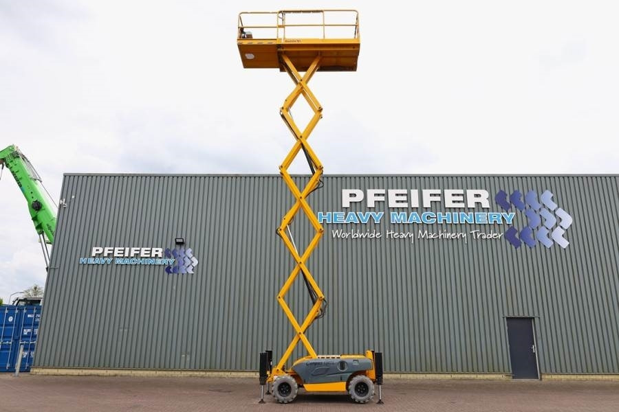 Haulotte Compact 12RTE Electric, 12m Working Height, 450kg - Lift u obliku makaza: slika 3 Haulotte Compact 12RTE Electric, 12m Working Height, 450kg - Lift u obliku makaza: slika 3