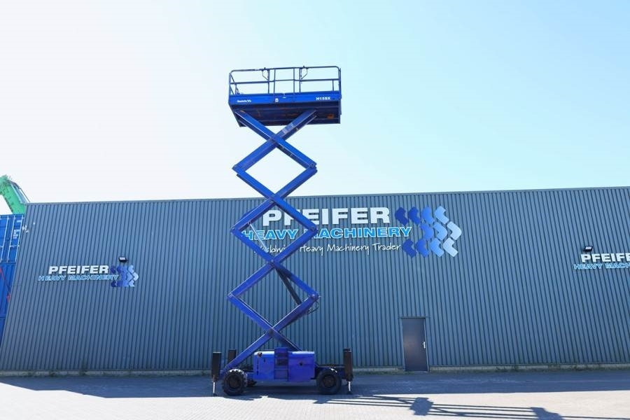 Haulotte H15SX Diesel, 4x4 Drive 15 Working Height, 500kg C - Lift u obliku makaza: slika 3 Haulotte H15SX Diesel, 4x4 Drive 15 Working Height, 500kg C - Lift u obliku makaza: slika 3