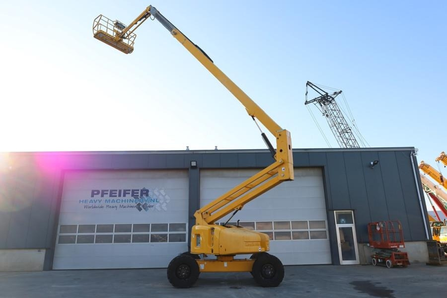 Haulotte HA260PX As-Is, Diesel, 4x4x4 Drive, 26m Working He - Zglobna platforma: slika 3 Haulotte HA260PX As-Is, Diesel, 4x4x4 Drive, 26m Working He - Zglobna platforma: slika 3