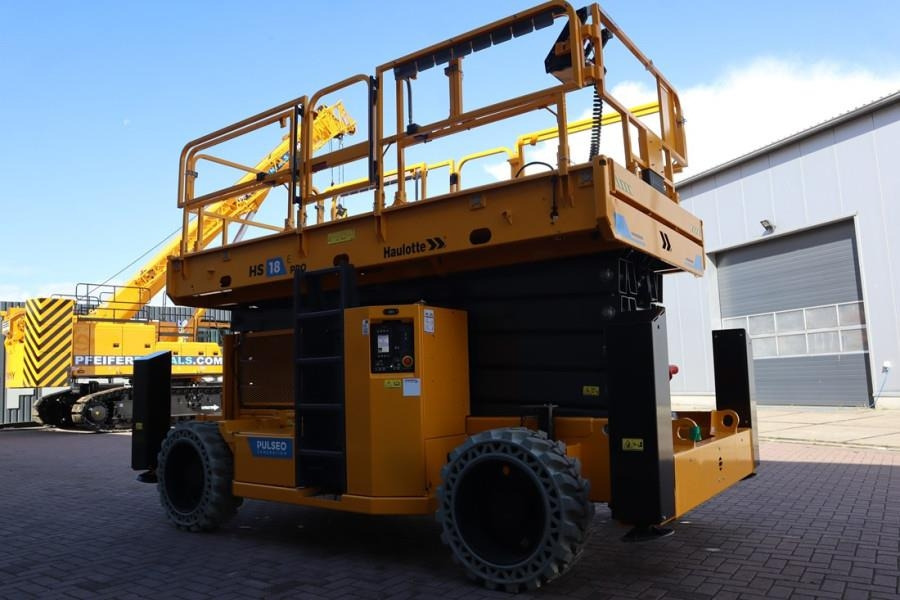 Haulotte HS18EPRO Unused, Valid Inspection, Full Electric 4 - Lift u obliku makaza: slika 2 Haulotte HS18EPRO Unused, Valid Inspection, Full Electric 4 - Lift u obliku makaza: slika 2