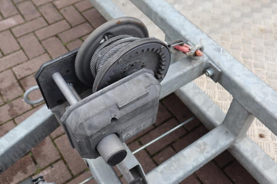 Henra Multi 3500kg Henra Multi 3500 kg loading capacity - Prikolica za automobil: slika 5 Henra Multi 3500kg Henra Multi 3500 kg loading capacity - Prikolica za automobil: slika 5