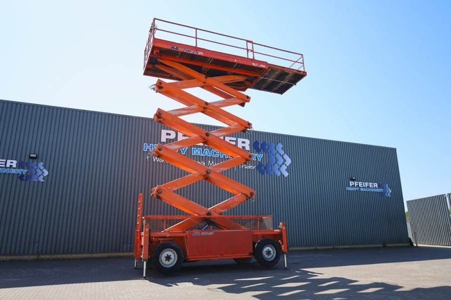 JLG 210-25 Diesel, 4x4 Drive, 23m Working Height, 1000 - Lift u obliku makaza: slika 2 JLG 210-25 Diesel, 4x4 Drive, 23m Working Height, 1000 - Lift u obliku makaza: slika 2